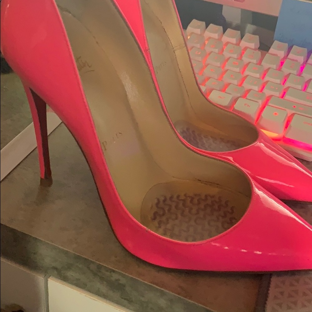 Pink “So Kate” Christian Louboutin size 38